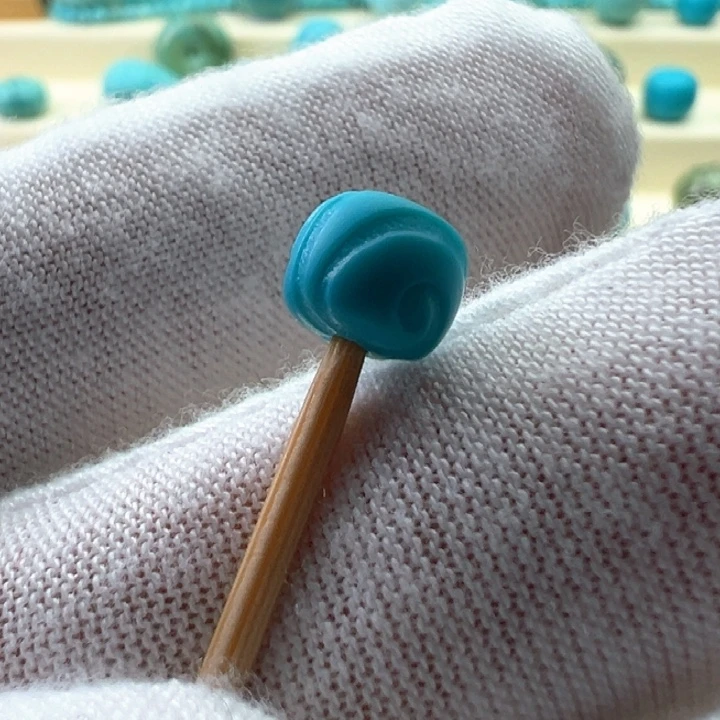 绿松石未镶嵌珠宝奇石7.1