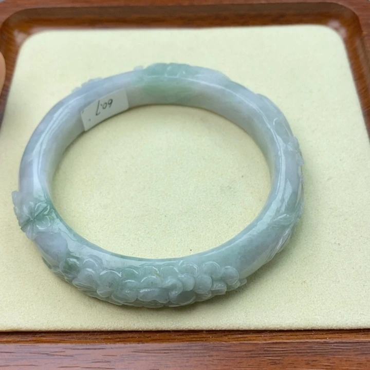 翡翠未镶嵌手镯60.8圈202