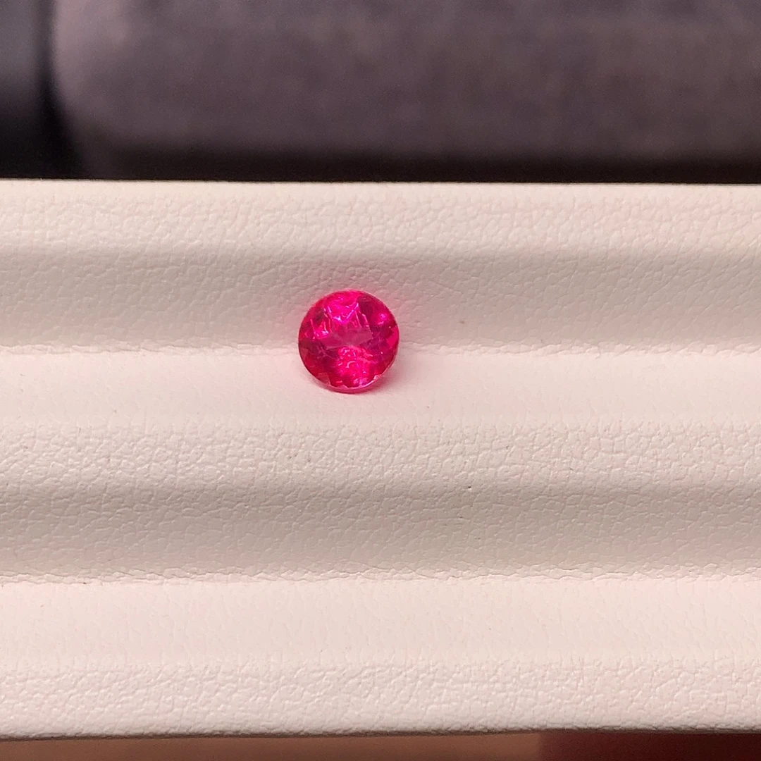 托帕石裸石未镶嵌1克拉粉色托帕石