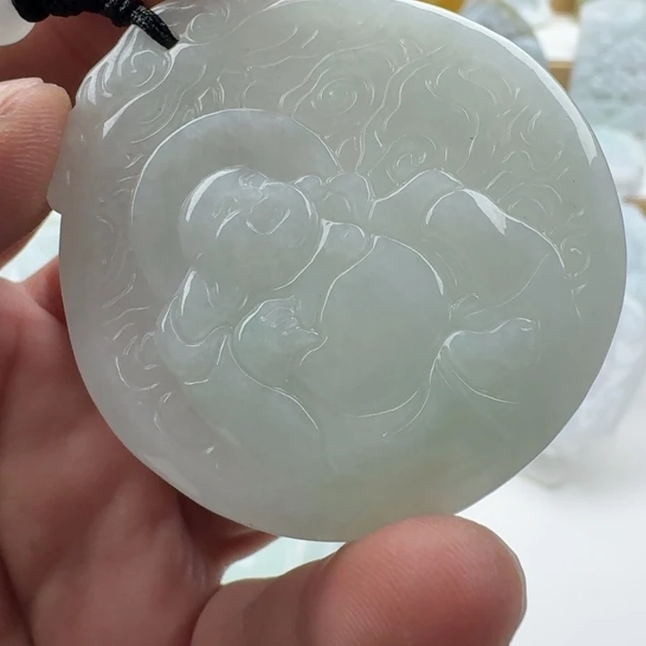 翡翠未镶嵌颈饰天然缅甸A货翡翠