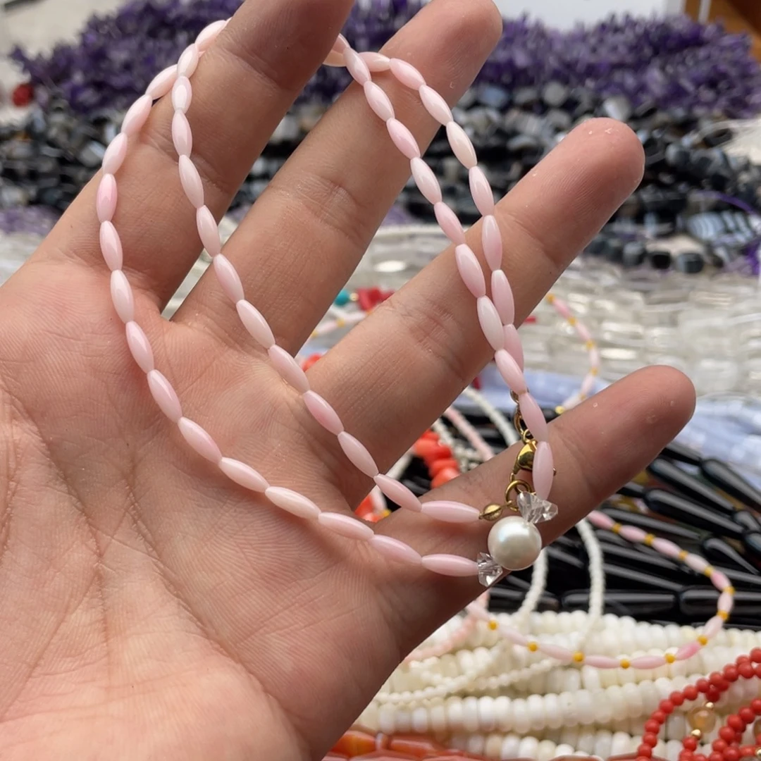 未镶嵌玛瑙/玉髓珠宝半成品一条装粉精灵米珠项链