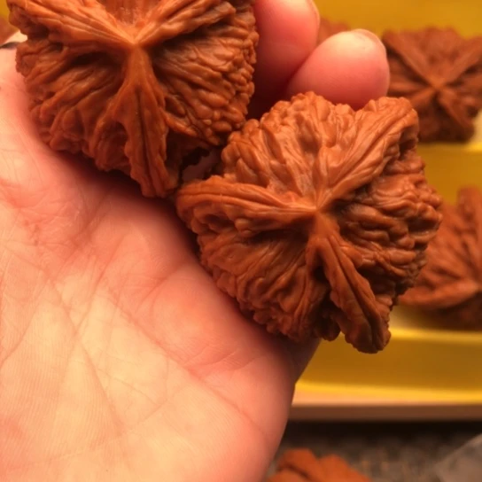 硬***汉吊坠文玩核桃核桃