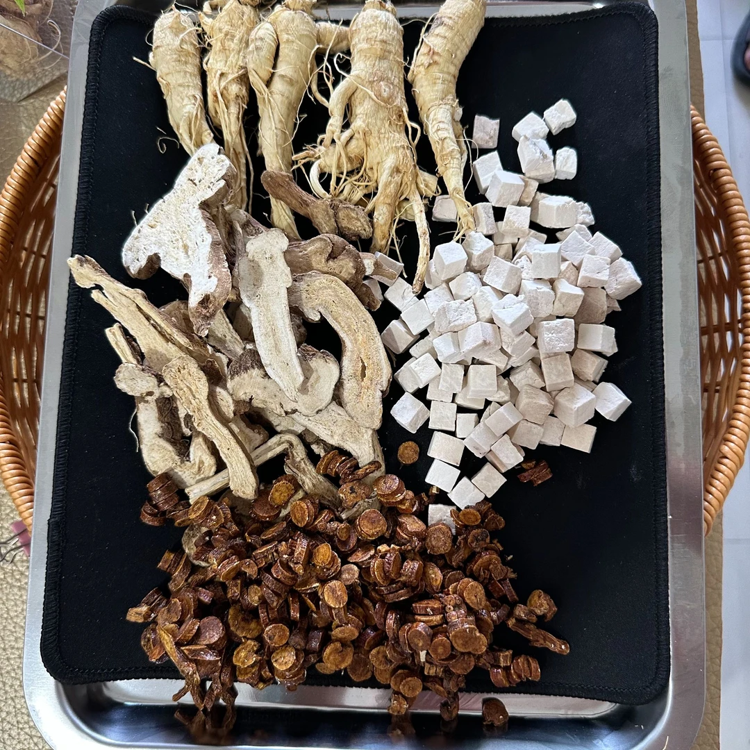 四君子汤【人参，白术，茯苓，炙甘草】【脾胃气湿】原料包，可打粉