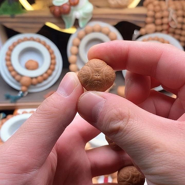 吊坠凤眼菩提k*n尼泊尔菩提麒麟