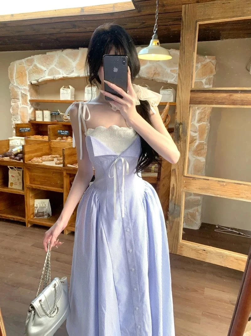 超仙森系少女减龄连衣裙2025夏季新款吊带别致掐腰法式复古长裙子