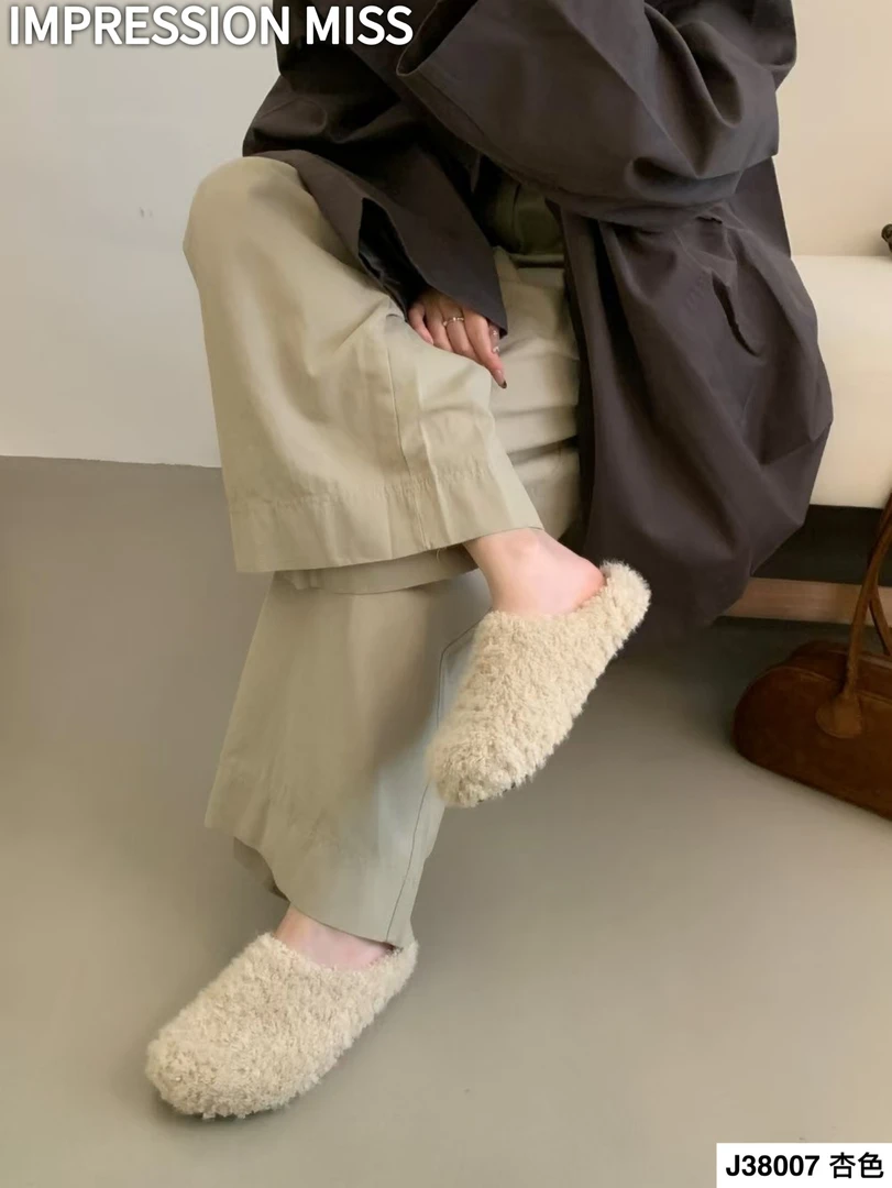 （J38007）时尚百搭毛毛拖包头半拖棉鞋
