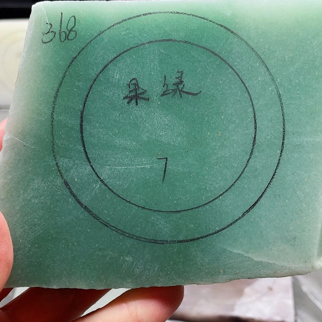未镶嵌手镯石英质玉定制