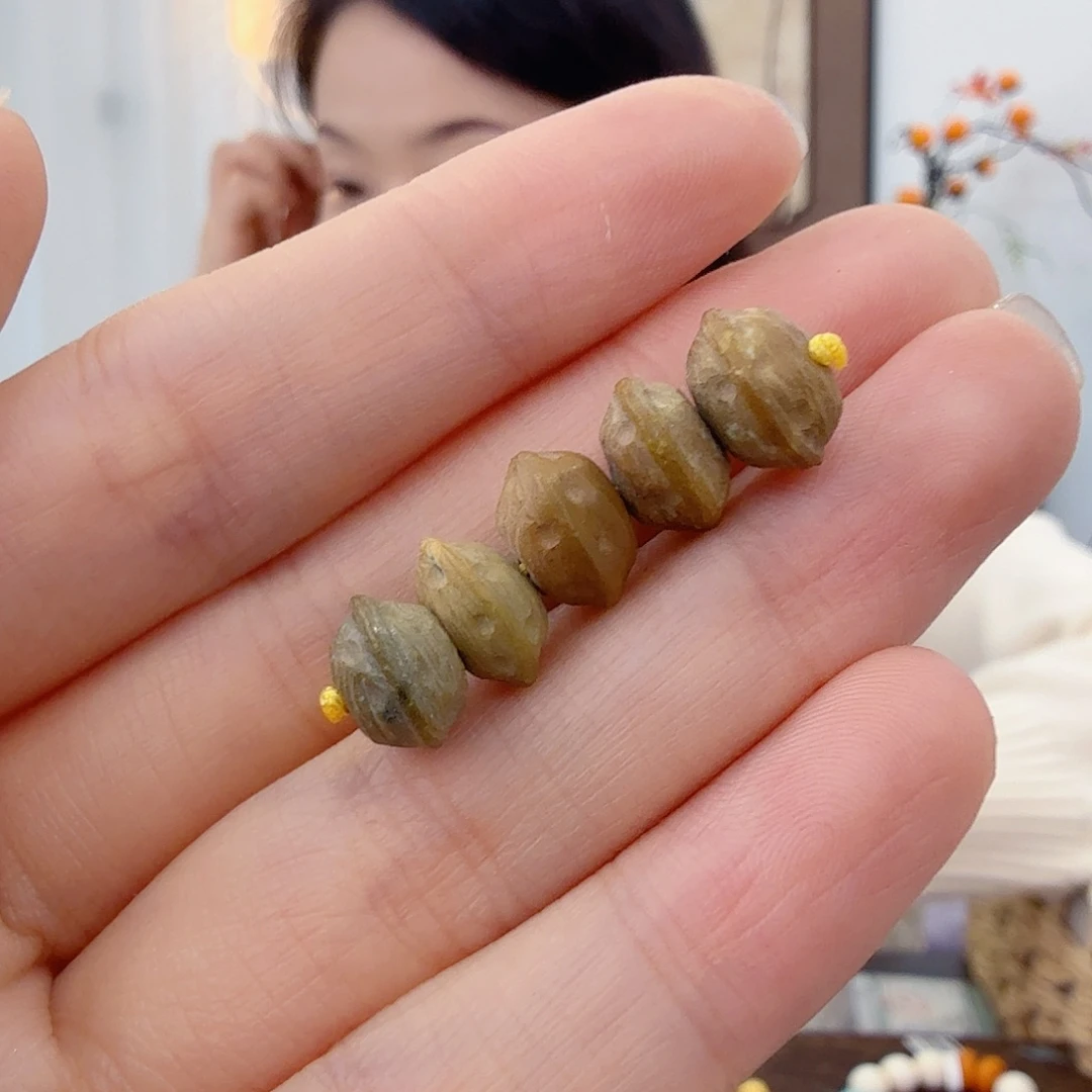 绿松石未镶嵌珠宝半成品