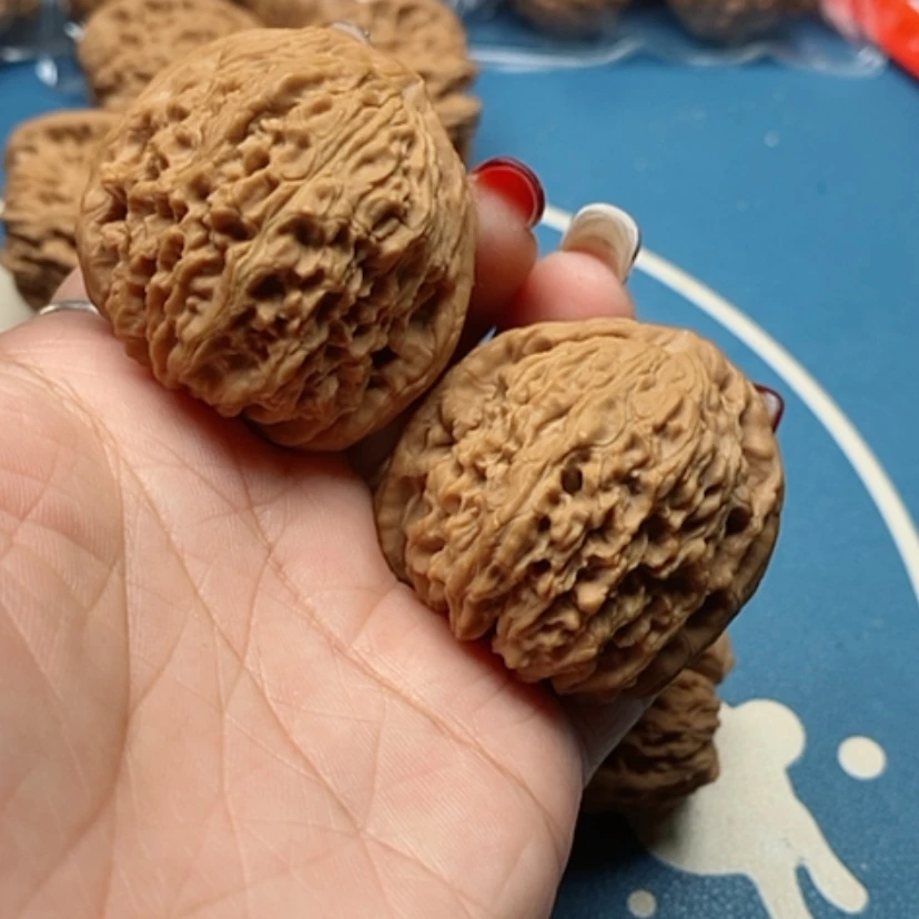 【闪购商品】文玩核桃把件S****r南疆