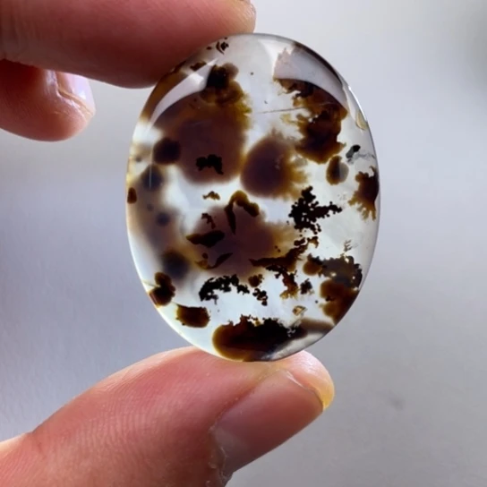 玛瑙/玉髓颈饰未镶嵌晒****钙