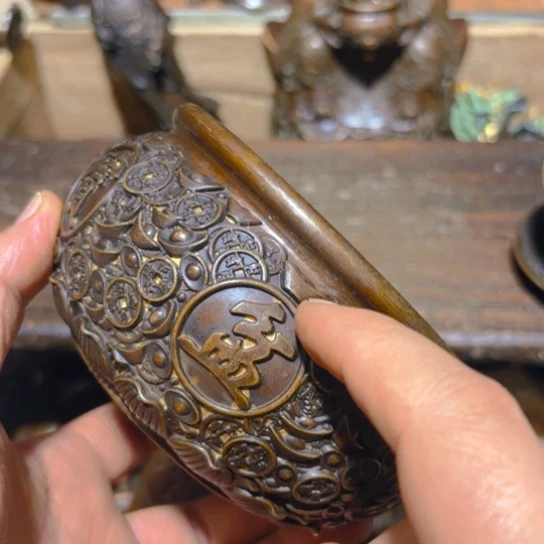 铜铜的 清货诚信经营