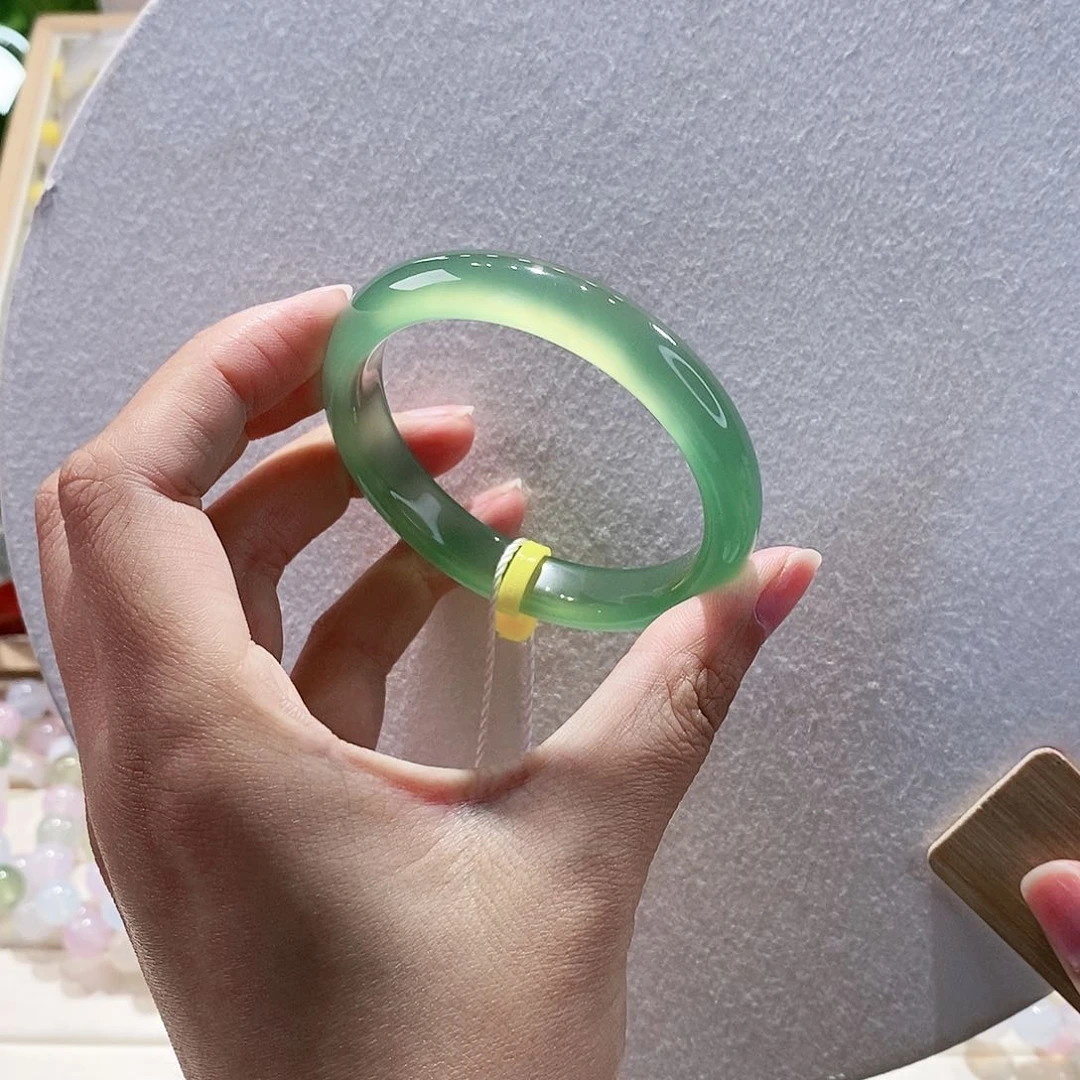 玛瑙/玉髓手镯未镶嵌52.4