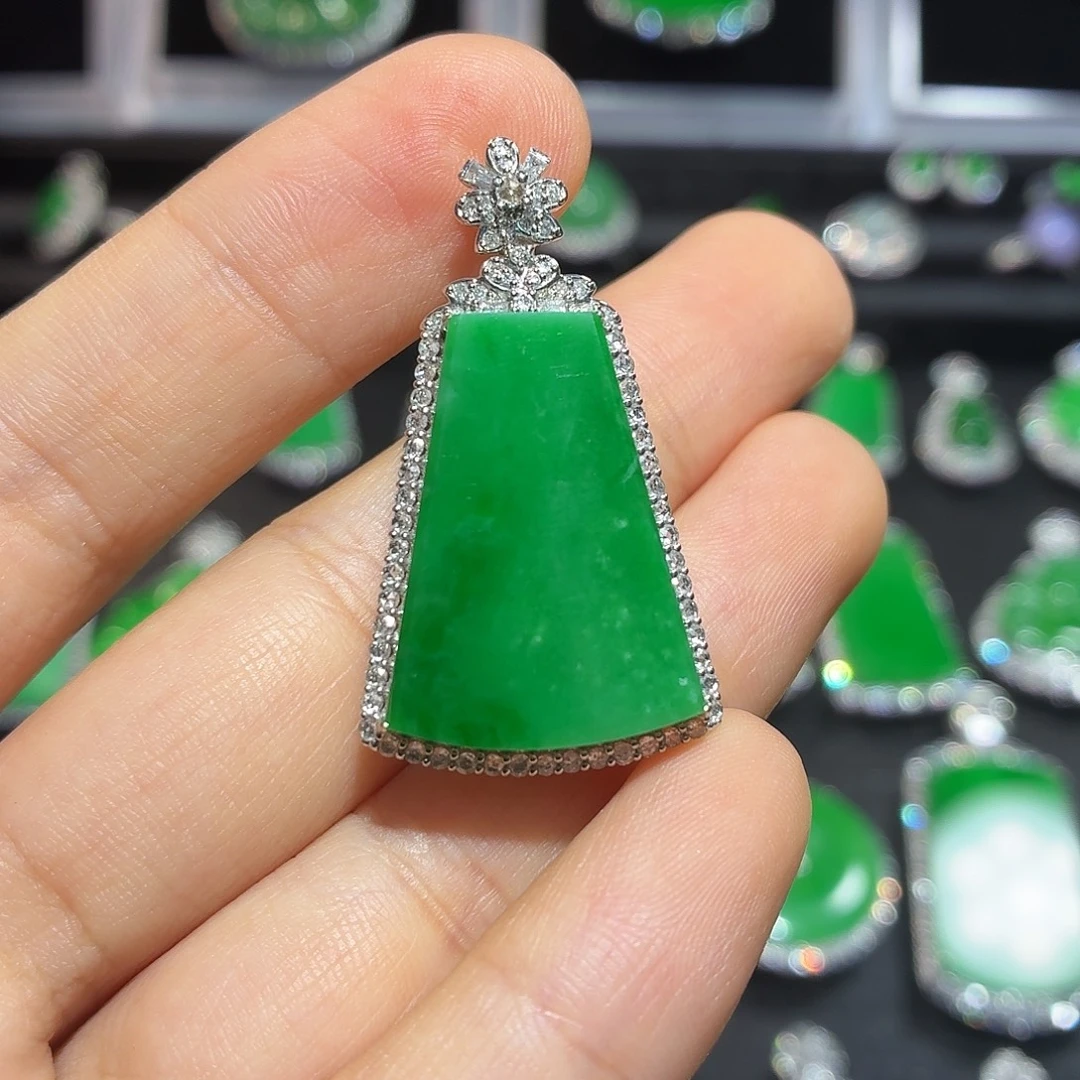 翡翠18K金镶嵌吊坠(不含链)翡翠