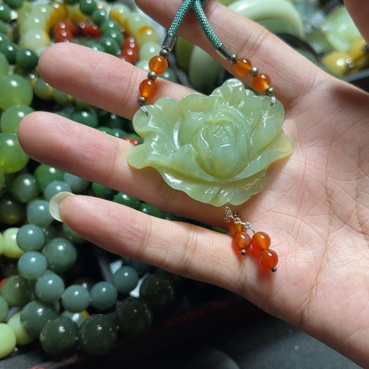 蛇纹石玉未镶嵌手链