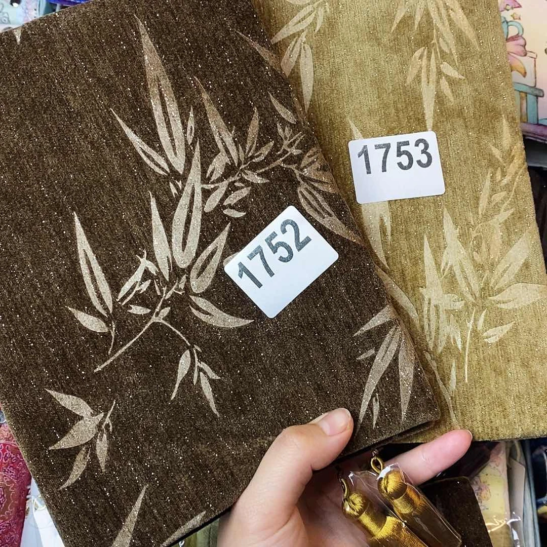 织绣两个a5定页仅书衣1752