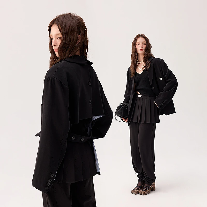 CHUU秋季女装字母刺绣设计拼接不规则设计百搭辣妹显瘦西装