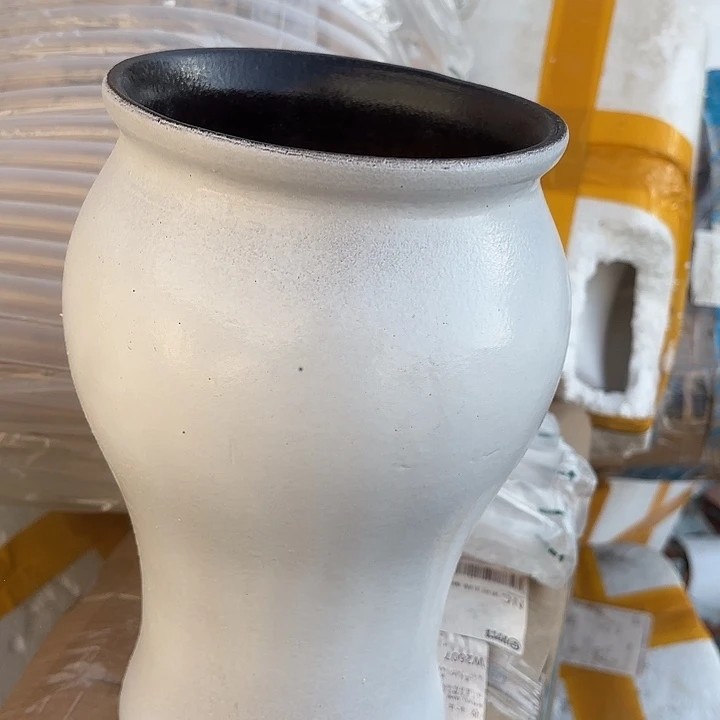 正品紫砂口15高28瑕疵。。。。。