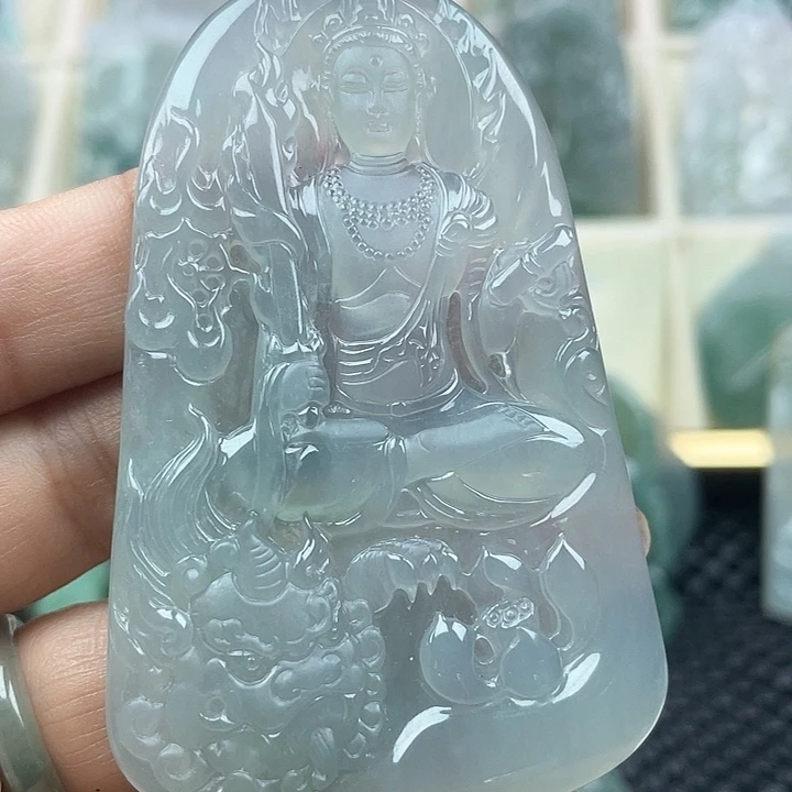 颈饰未镶嵌翡翠天然翡翠A货文殊菩萨