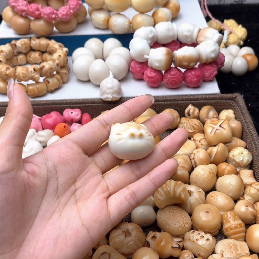 吊坠菩提根/象牙果眠*