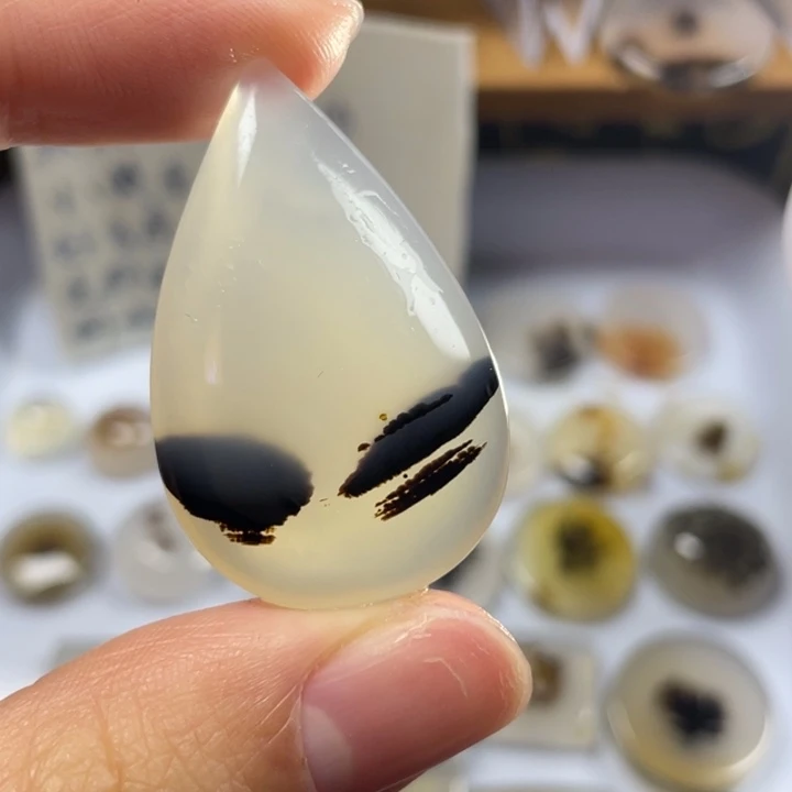 玛瑙/玉髓未镶嵌牌子