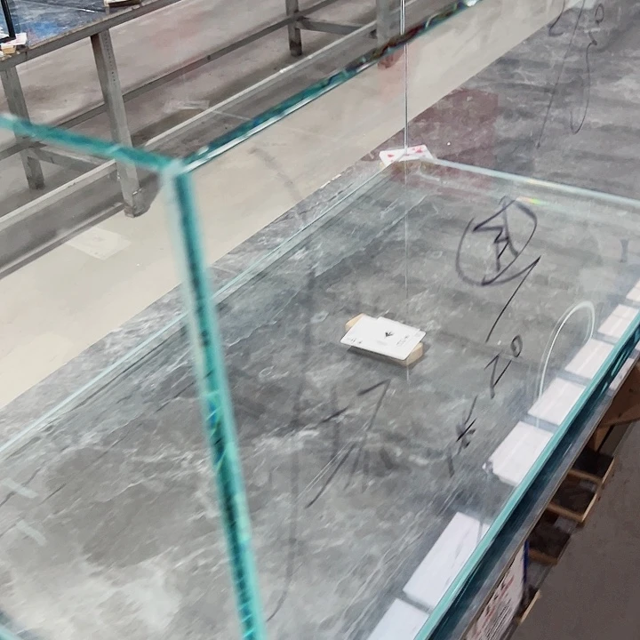 男***旦玻璃100.50.50微瑕包不漏水