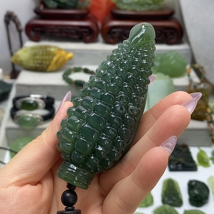 蛇纹石玉未镶嵌手把件