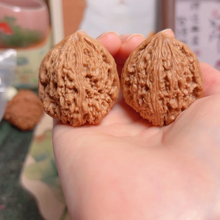 文玩核桃吊坠高配精对系列三角疆狮子头凹底