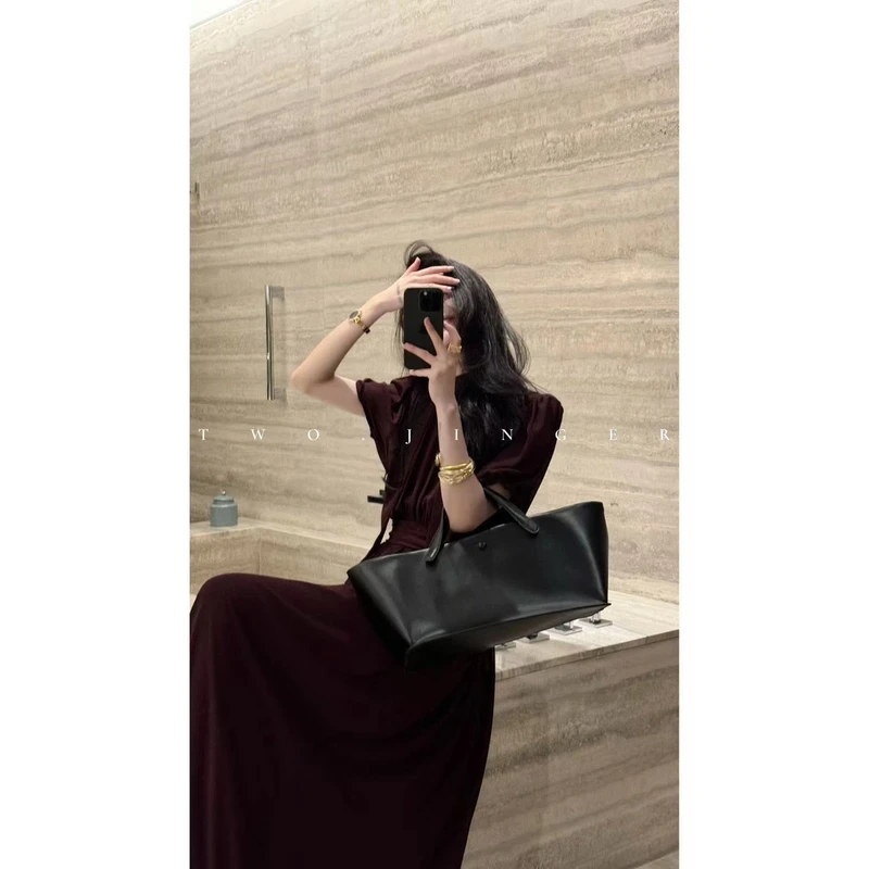 二静子 2024韩国（秀智）美的毫不费力！大女主假两件连衣裙9773