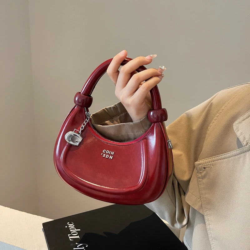 PARACVTOU/帕卡图手提包红色复古时尚小众手提包网红单肩斜挎包