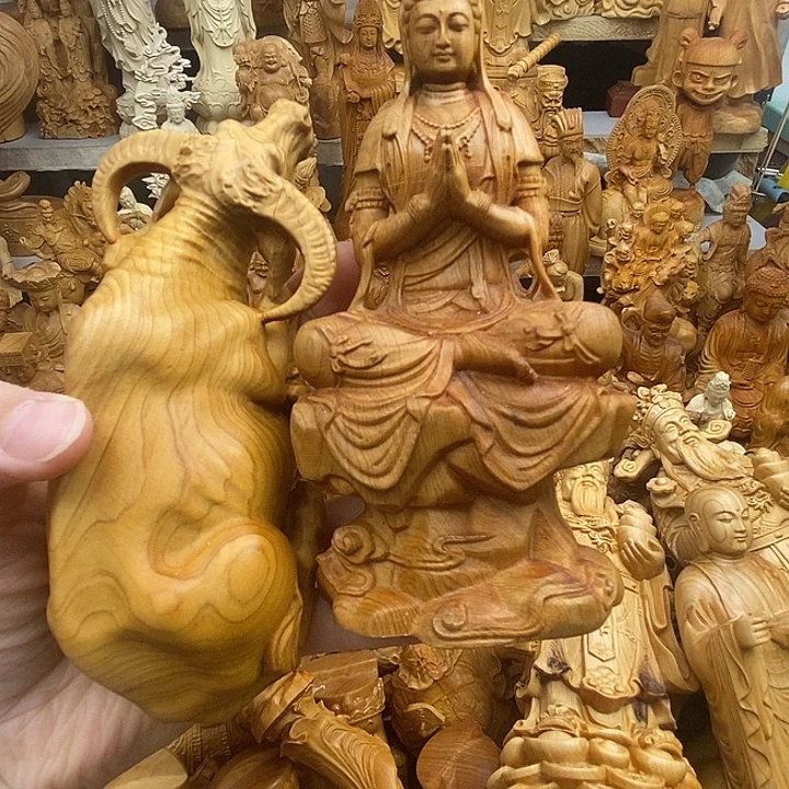 侠***客柏木（崖柏）观音 牛