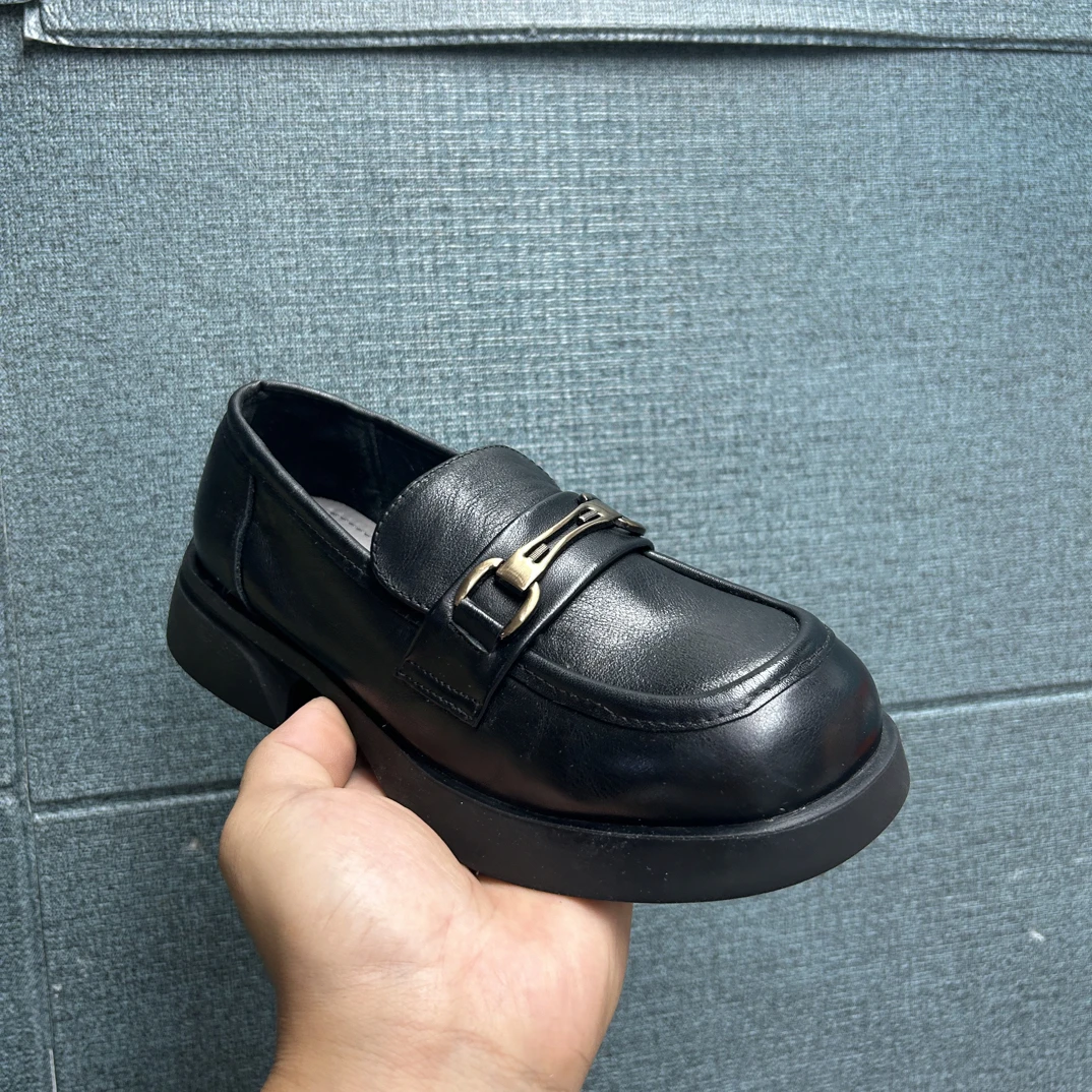 88106新款百搭软底软面乐福鞋真皮女鞋