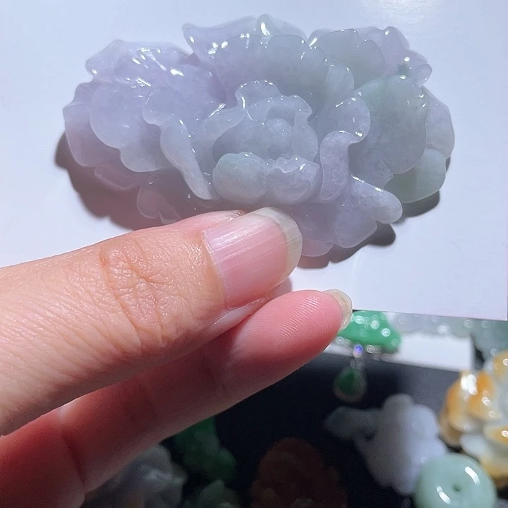 颈饰未镶嵌翡翠天