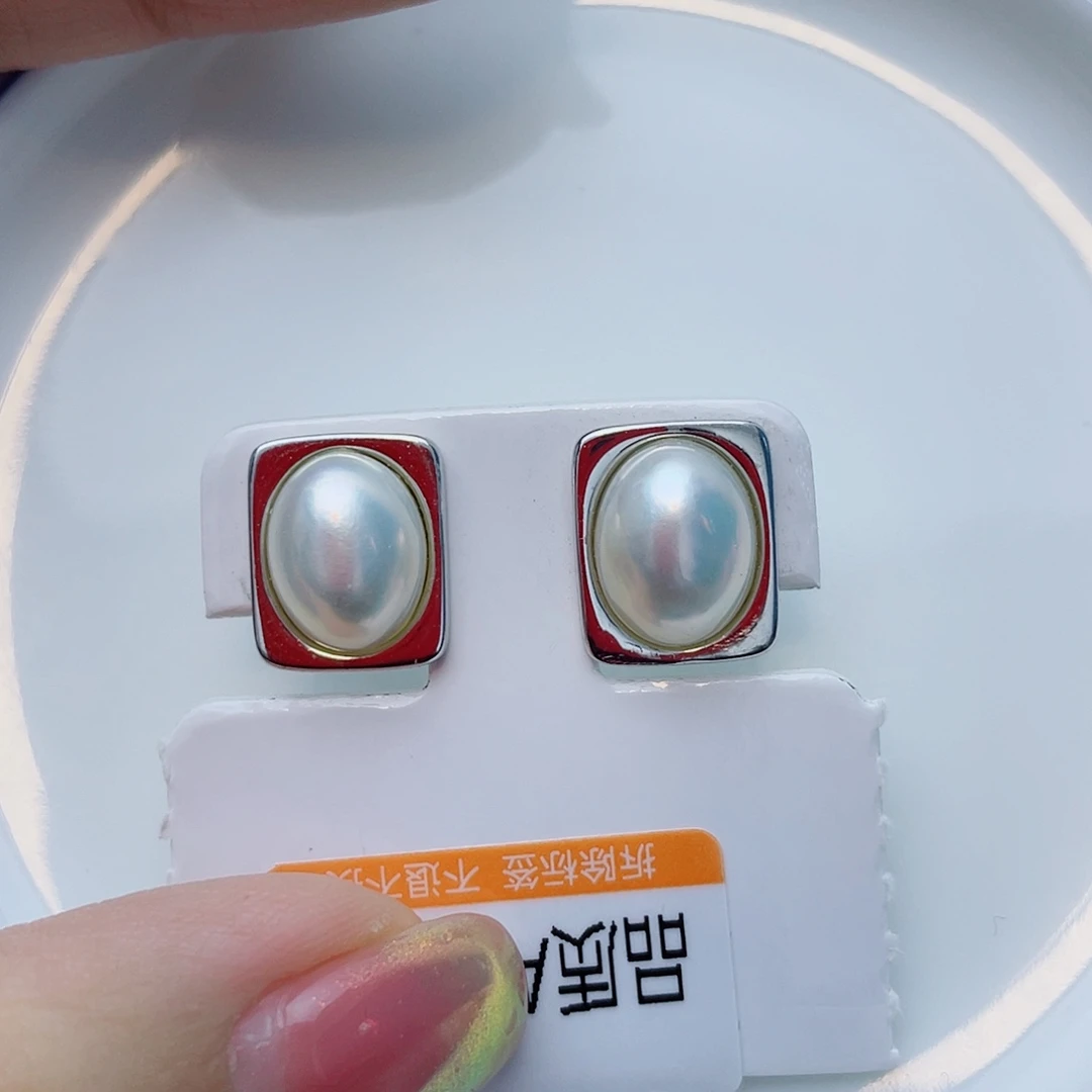 银S925镶嵌拼合珍珠（马贝珠）耳饰w8