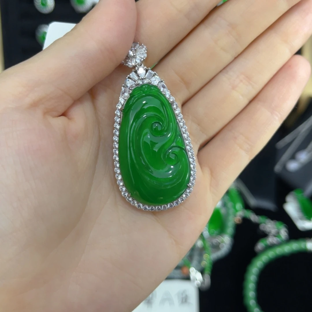 翡翠戒指银S925镶嵌东**莲翡翠吊坠