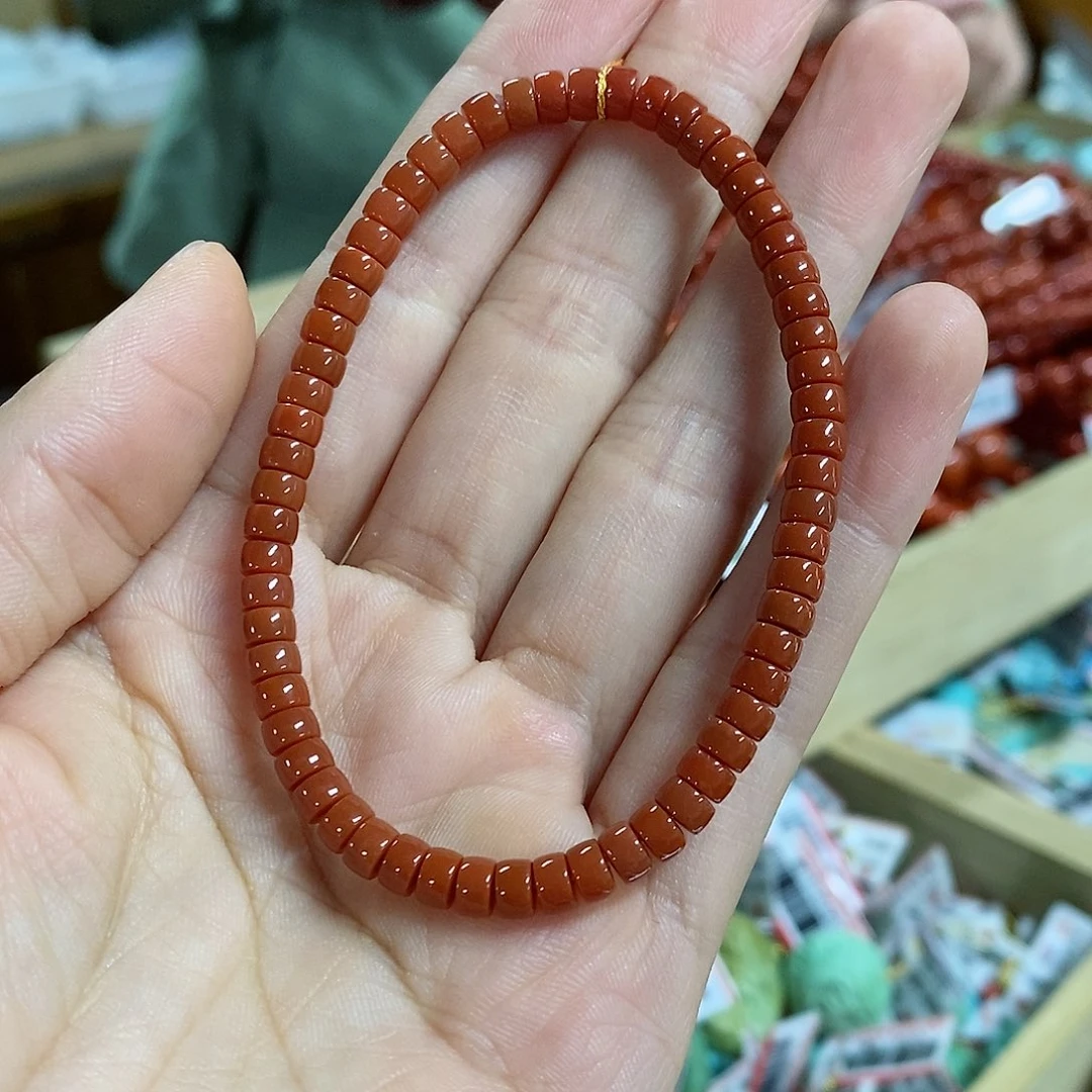 南红玛瑙未镶嵌珠宝奇石