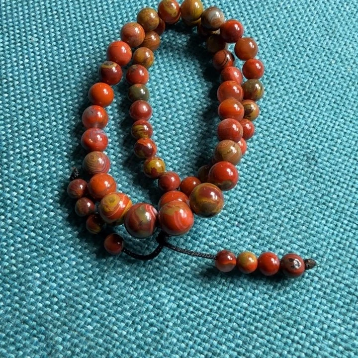 南红玛瑙未镶嵌手链