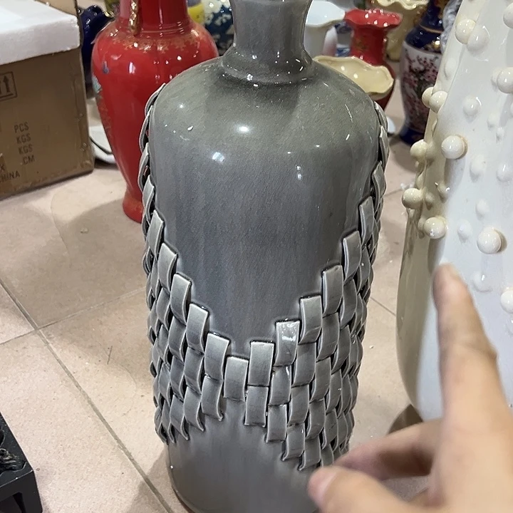 陶瓷瑕。。。。。。。。。。。。。。。