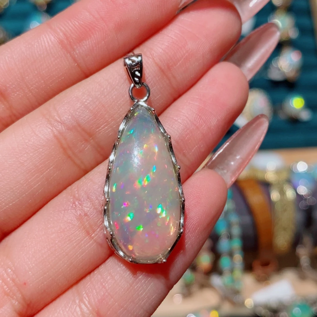 欧泊欧泊吊坠银S925镶嵌