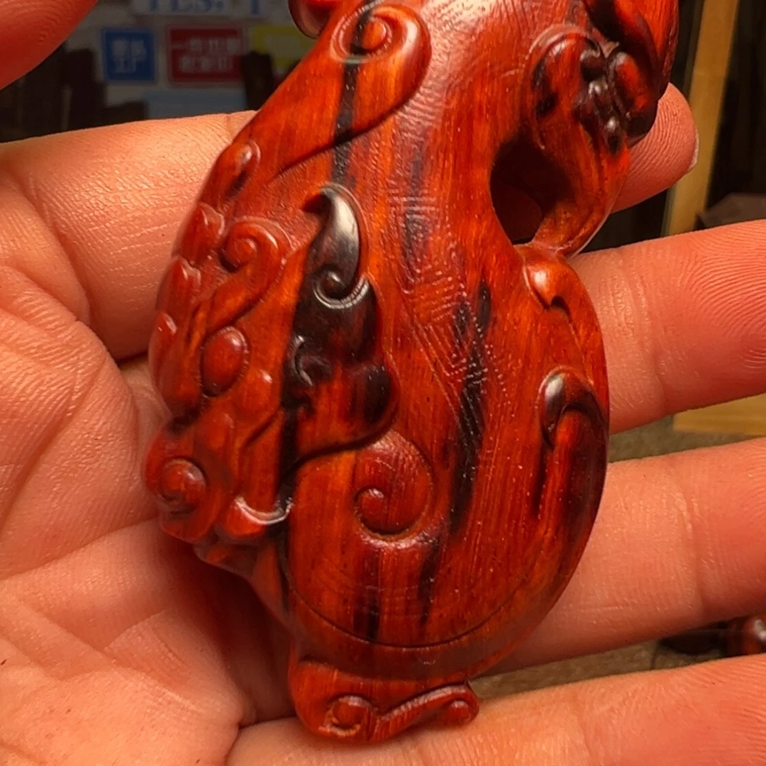 檀香紫檀（小叶紫檀）把件