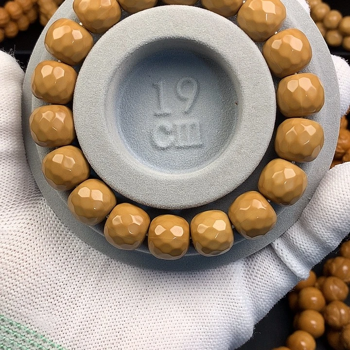 猴头核桃手串猴头