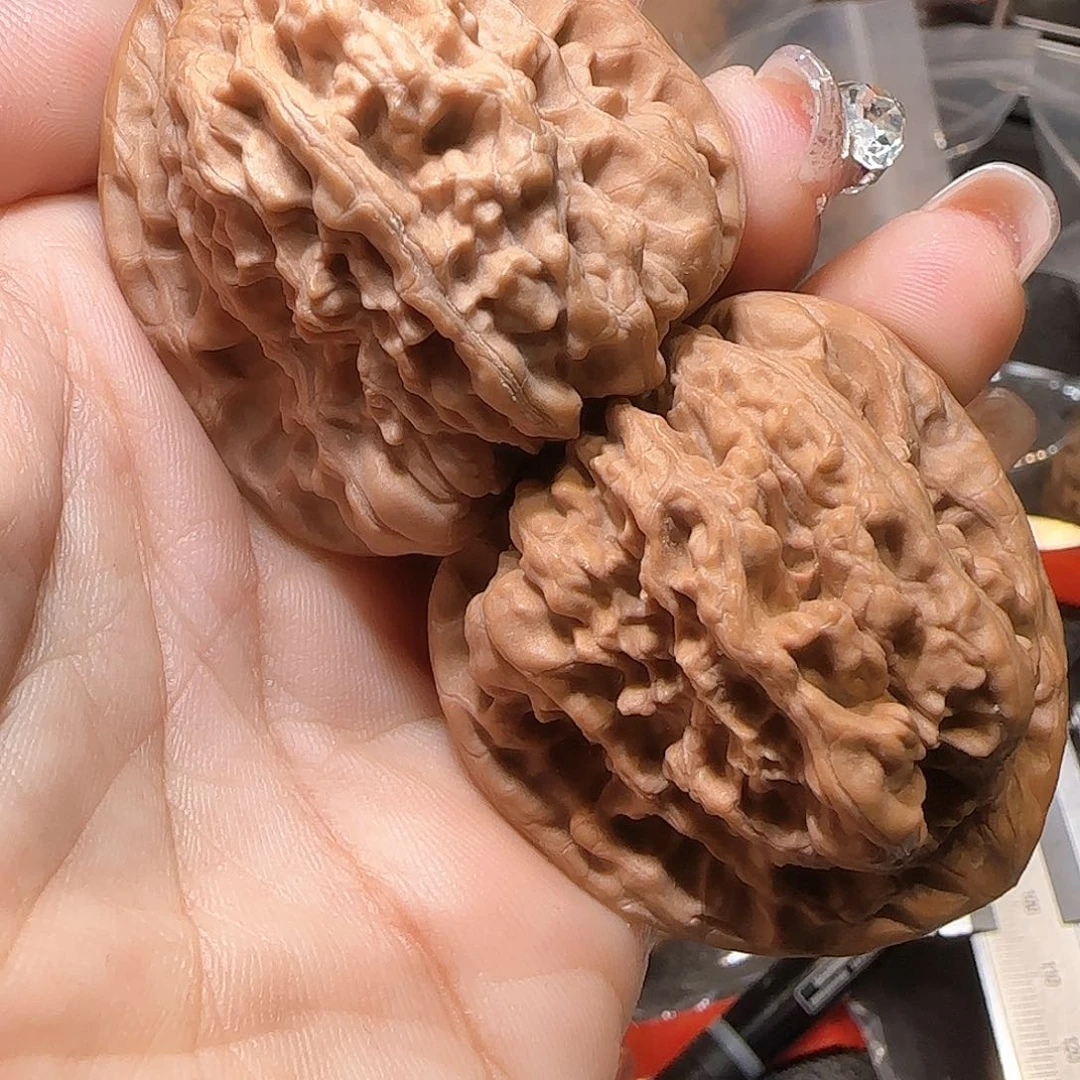 文玩核桃吊坠42金蟾王