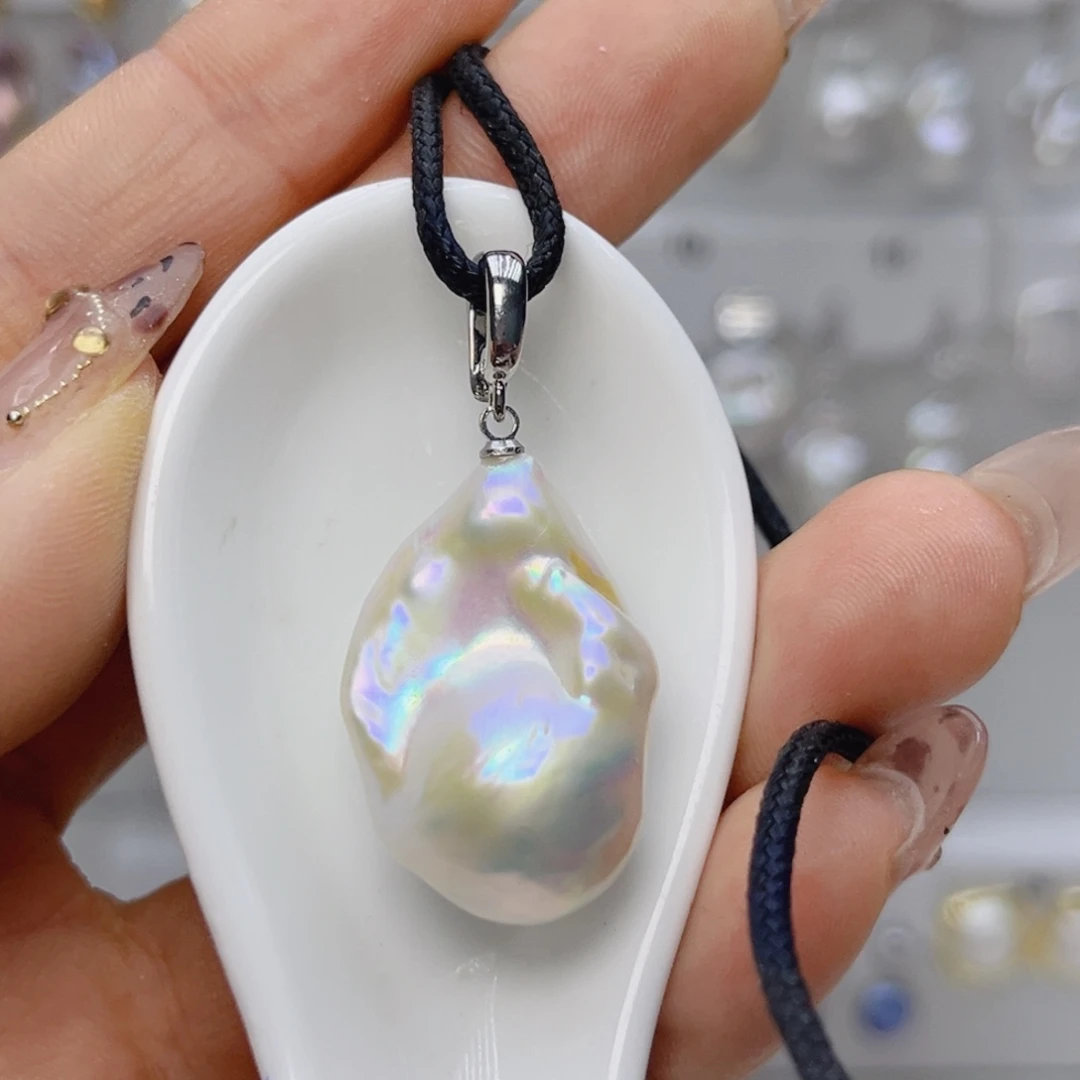 未镶嵌淡水珍珠颈饰