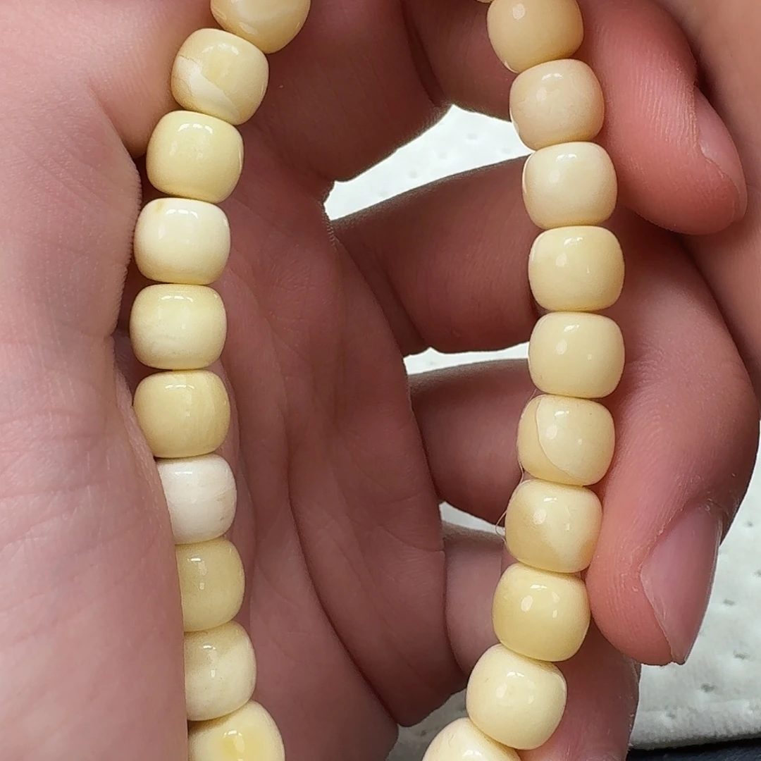 琥珀未镶嵌珠宝奇石280