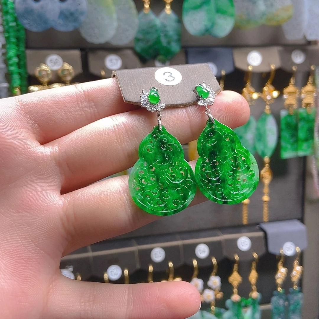 用***1翡翠未镶嵌耳饰翡翠