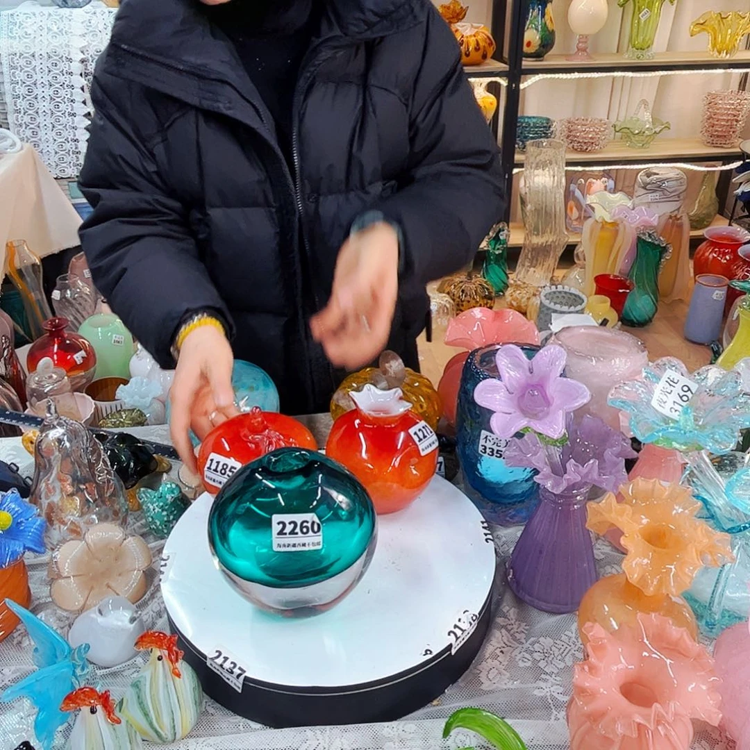 2260 家悦美居琉璃摆件不完美