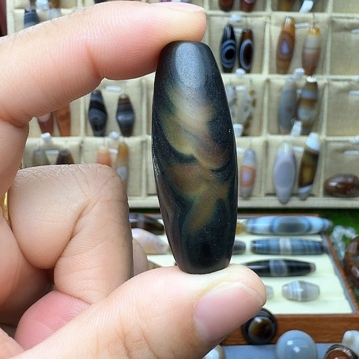 玛瑙/玉髓颈饰未镶嵌R**n