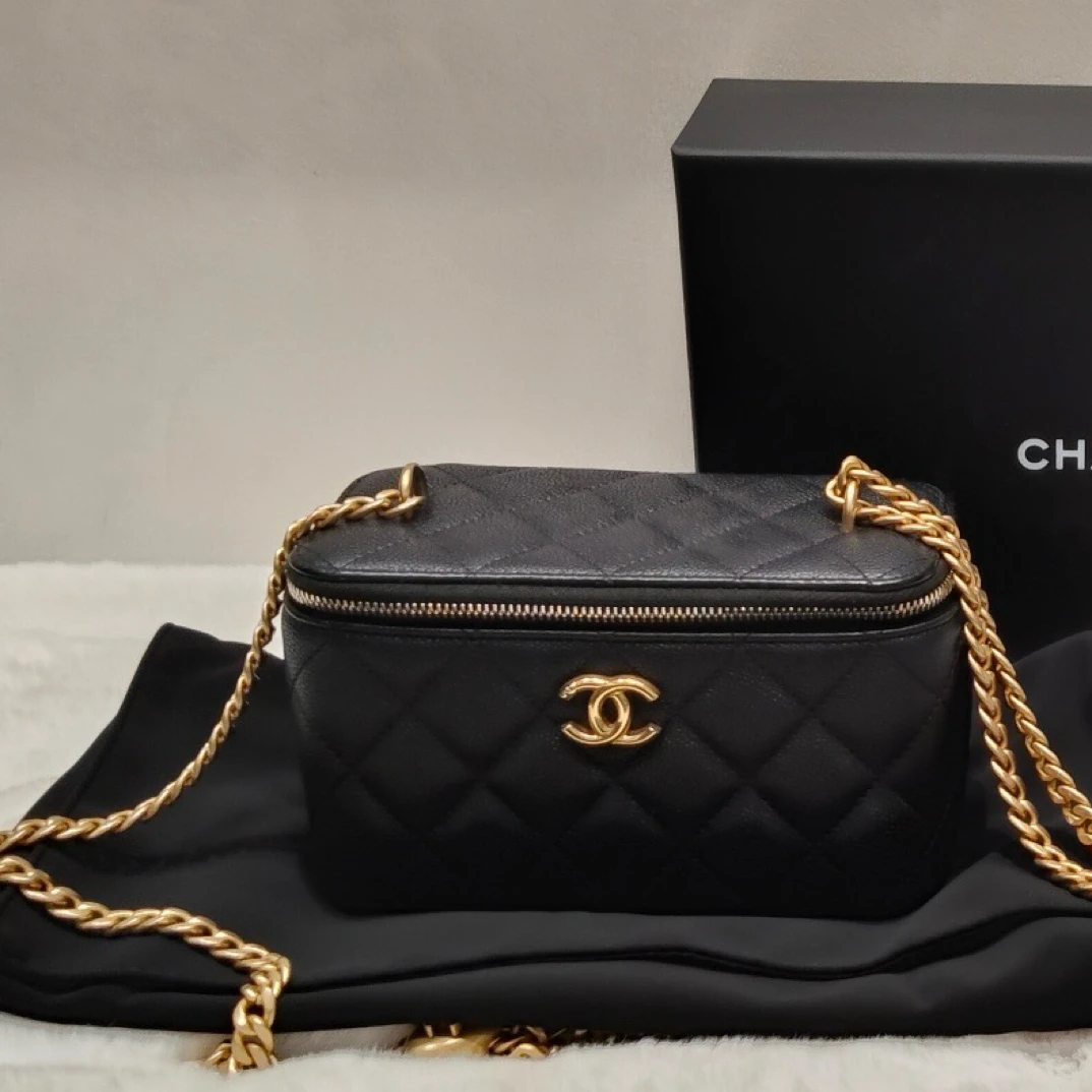 95新 Chanel/香奈儿 香奈儿 24p爱心荔枝纹长盒子单肩包（16279330