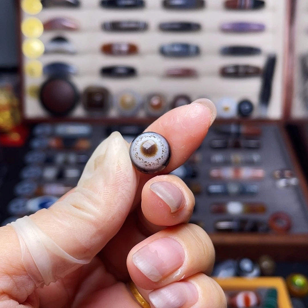 拉****玛瑙/玉髓未镶嵌珠宝奇石