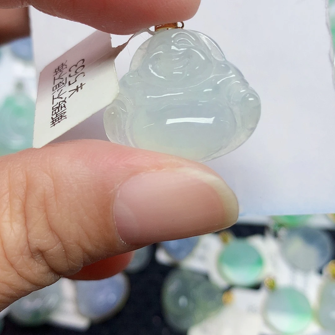 翡翠18K金镶嵌颈饰4678885