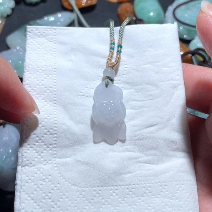 【闪购商品】翡翠颈饰未镶嵌天然翡翠